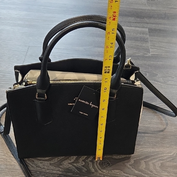 NWT Nanette Lepore Comtrast Convertible Vegan Leather Satchel Black White - Picture 8 of 8